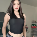 Donie Menyetubuhiku Tante Yossie Demi Kerjaan