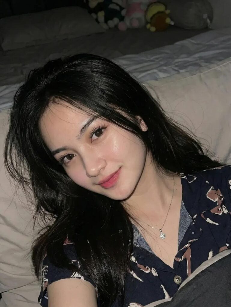 Janda Montok Mendesah Ke Enakan Ketika Dientot